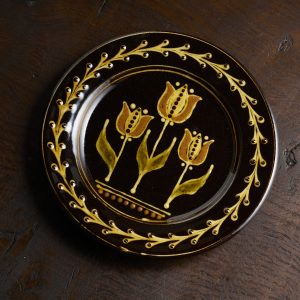 Trio of tulips plate, black