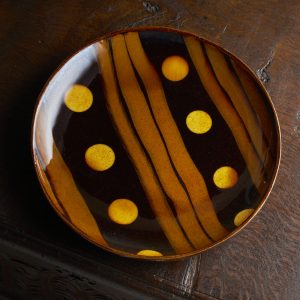 Yellow dots dish