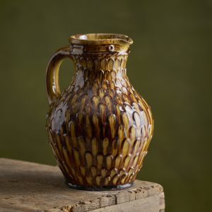 Pellet jug, yellow