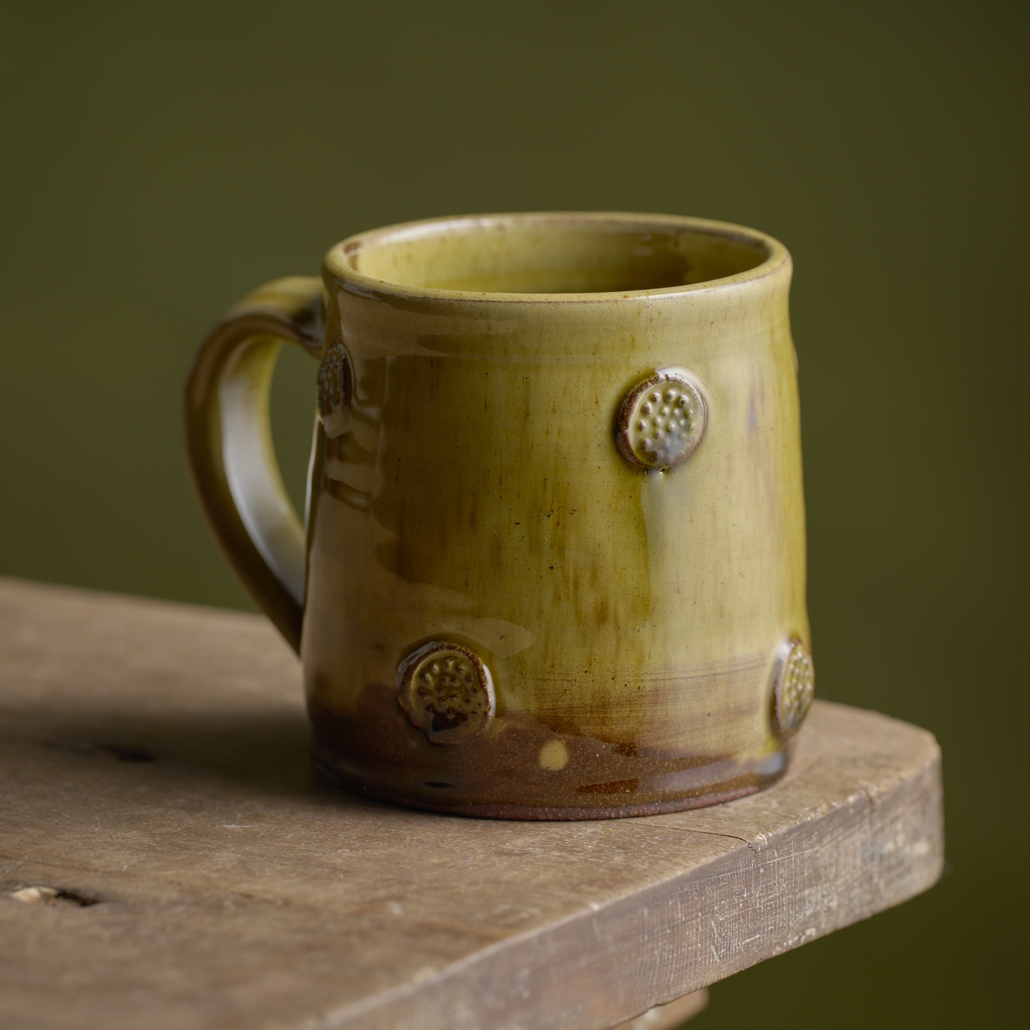 Tiny dots sprig mug