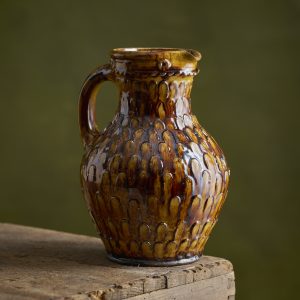 Juicy pellet jug