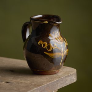 Tulip jug, black