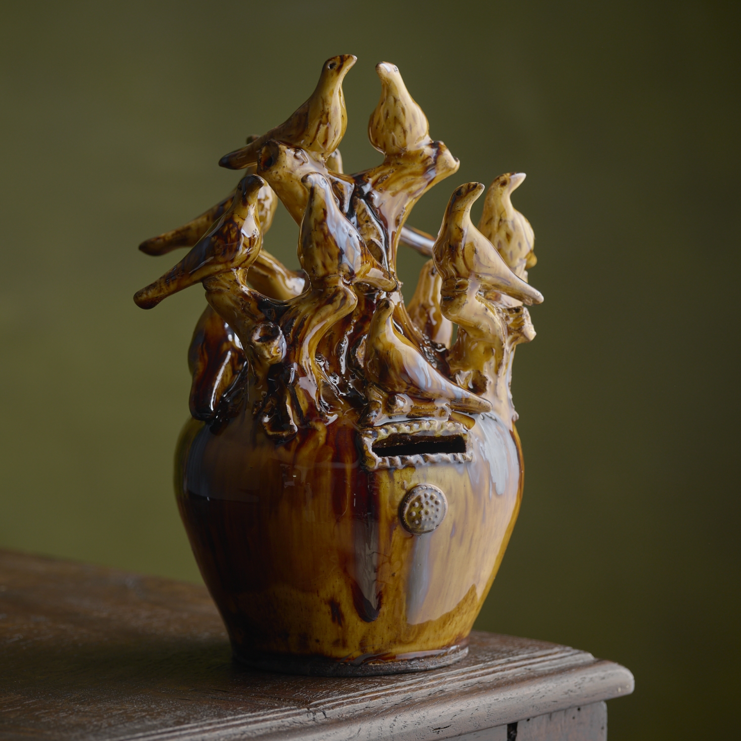 Clamour of rooks, honey